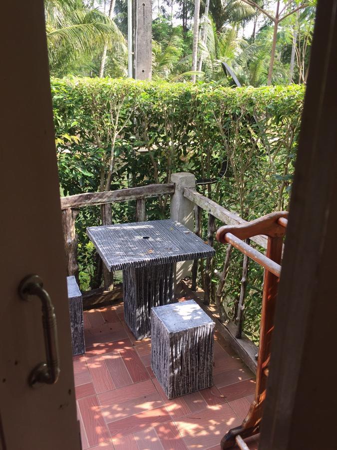 Dusita Koh Kood Resort Ko Kut Exterior foto